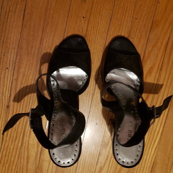BCBGirls Heeled Black Leather Sandal Size 39 - Picture 3 of 6